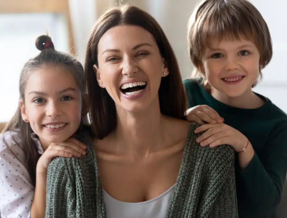 What Happens When One Parent is Unfit? Allocating Responsibilities in Difficult Situations